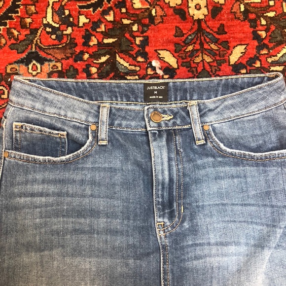 Denim Frayed Mini Skirt - Picture 2 of 5